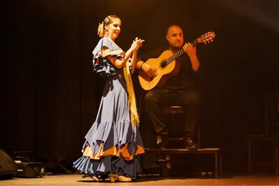 Spanish Flamenco Show in Puerto de la Cruz - Inside the theatre: why a small group can make a difference