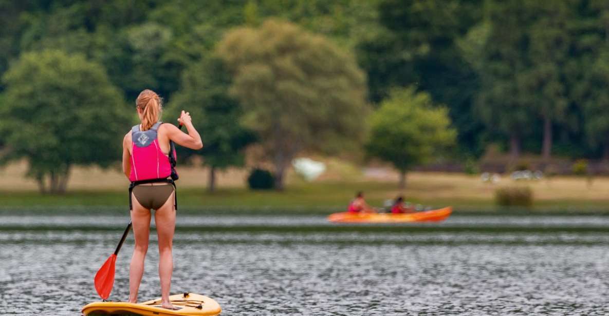Stand Up Paddle Rental | Sete Cidades - What happens when you arrive: board, vest, and a straightforward plan