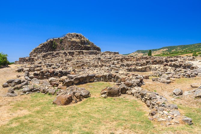 Su Nuraxi of Barumini World Heritage UNESCO site Tour - Su Nuraxi: reading the UNESCO nuraghe complex with a guide