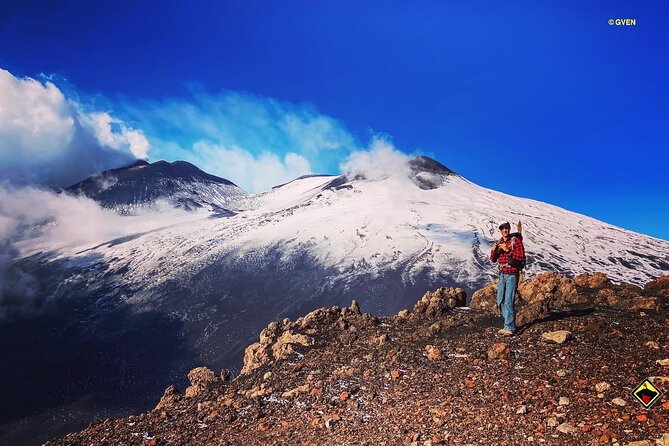 Summit Etna North 3380mt: 4x4 and trekking - The descent on scoria and why timing feels tight
