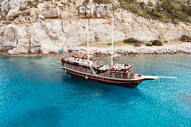 Sun & Sea 6 Hour All Inclusive Swimming Cruise with Greek BBQ & Unlimited Drinks - Getting to the boat: Rhodes Sea Lines and avoiding the usual dock stress