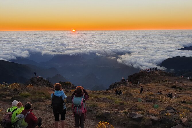 Sunrise in Areeiro Peak - Pico do Areeiro Sunrise: The Morning You’re Booking For