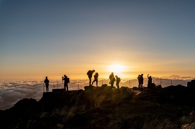 Sunrise Transfer To Pico Do Arieiro, Hike To Pico Ruivo & Return From Teixeira - Small-group transfers from Funchal and Caniço that feel worth paying for