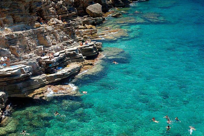 Sunset Boat Tour in Ibiza with All Inclusive - Open bar and tapas: included, but check your expectations