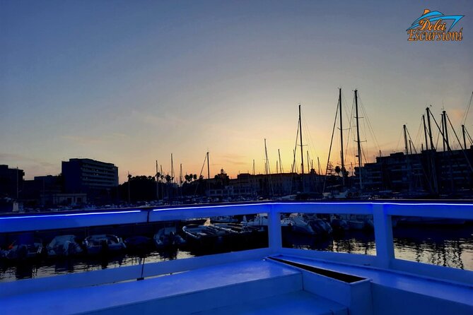 Sunset boat tour with aperitif and swimming break - Aperitif onboard: abundant, friendly, and not just a sip-and-go
