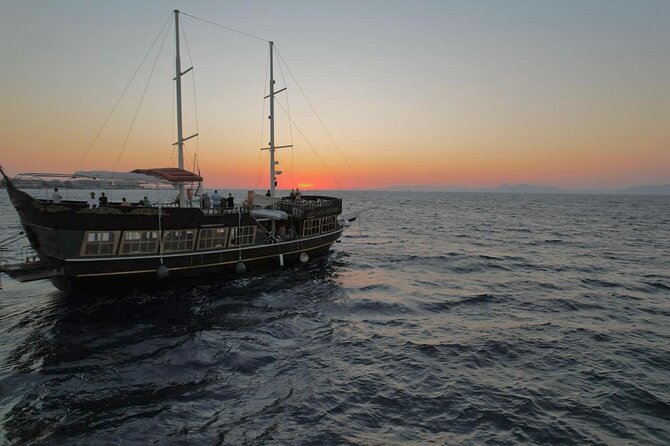 Sunset Cruise with Greek BBQ & Unlimited Aperol Spritz, Beer Wine - What Can Go Wrong: Toilets, Cold Returns, and Booking Confusion