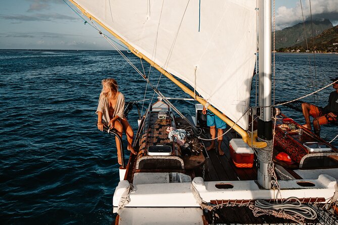 Sunset sailing - Entering the Lagoon: What 3 Hours Actually Feels Like