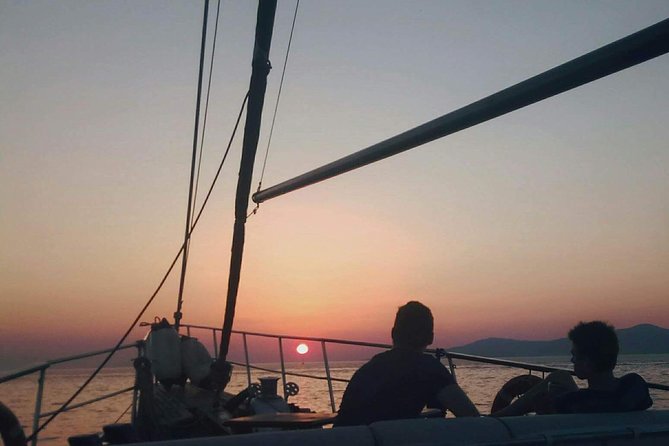 Sunset South Coast Sail Cruise with lunch,drinks, optional transfer - Meeting Point and Timing: What to Plan for