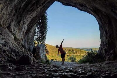 Sunset Tour to Agalas with Damianos Cave - Pickup, Orientation, and the 5:30 PM Rhythm