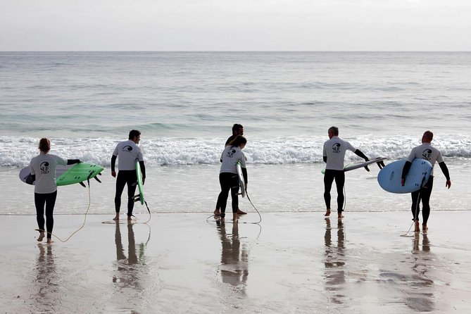 Surf Beginner Course - Who should take this beginner surf course