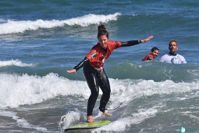 Surf class in Famara 9:15-12:00 or 11:45-14:30 (2h class) - Key highlights you should notice before you go