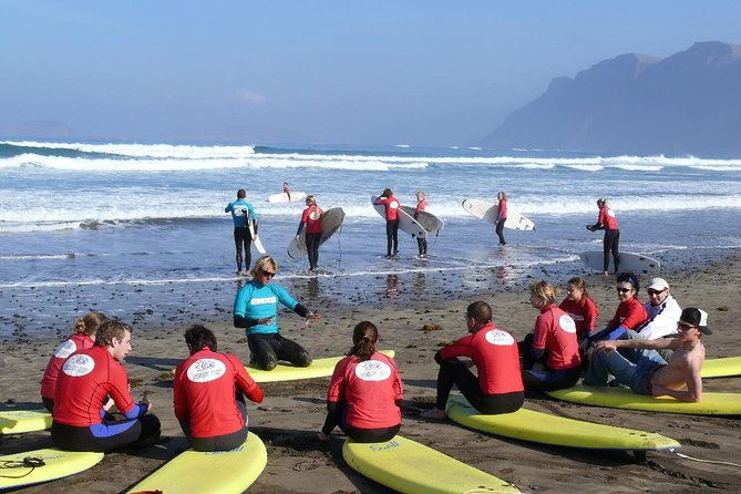 Surf class in Famara 9:15-12:00 or 11:45-14:30 (2h class) - Surf class in Famara: quick coaching that actually gets you on the board