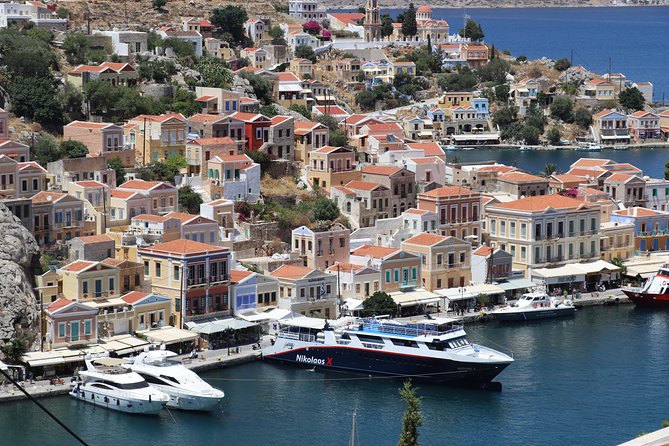 Symi Island from Rhodes with transfers from Ialysos and Ixia - Boat, Crowds, and Heat: The Real-World Considerations