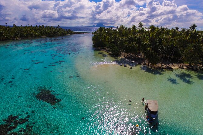 Tahaa Lagoon Tour -Departure Raiatea-Small groups (max 12 p) - Tau Tau Coral Garden snorkeling: reef time that’s meant to be fun