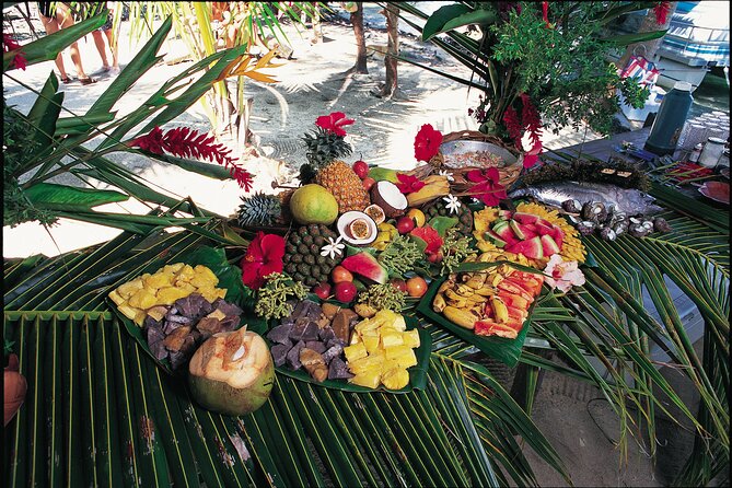 Tahaa Lagoon Tour -Departure Raiatea-Small groups (max 12 p) - Guides with personality: learning more because you’re not lost in a crowd