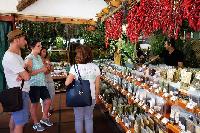 Taste Funchal: food, wine & cultural tour - Vegetarian options, and the vegan reality