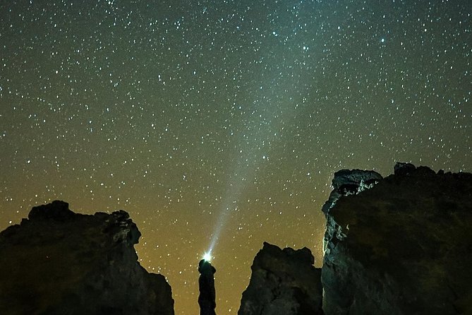 Teide National Park Sunset & Stargazing with Dinner (Star Safari) - The Sea of Clouds sunset at Montaña Sámara with cava