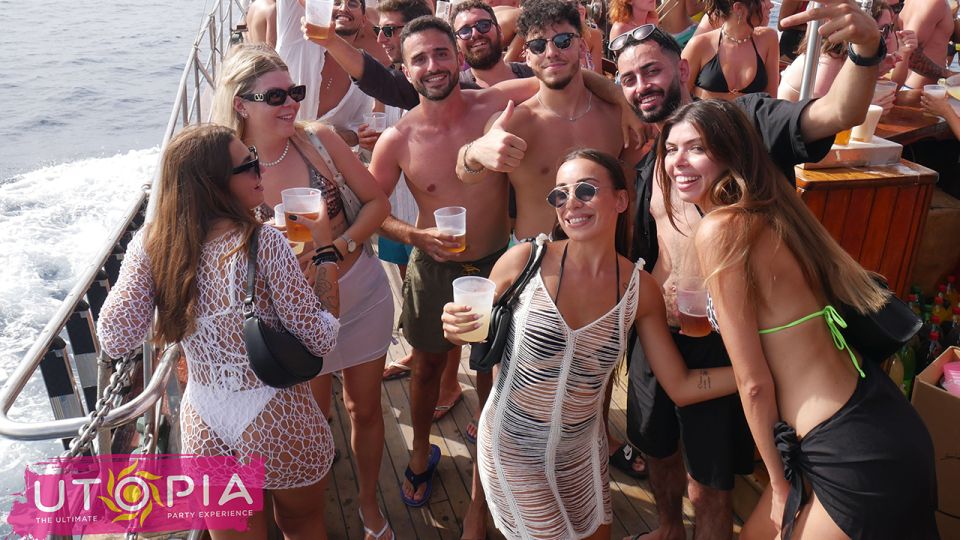Tenerife: Boat Party with Open Bar and DJs - Pre-Party at Black Pearl Café: Where Check-In Actually Starts