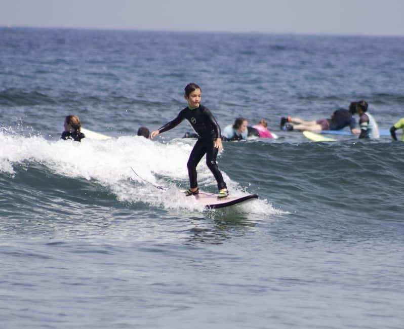 Tenerife : clases de surf para principiantes y intermedios - Small Groups, Full Gear, and the Safety Net You Don’t See