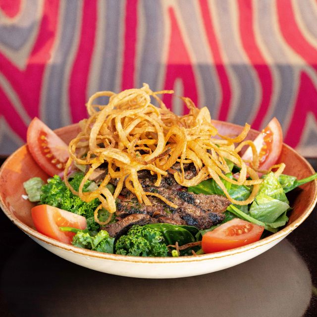 Tenerife: Hard Rock Cafe Set Menu Lunch or Dinner & Drink - The included drink: easy pairing, no guessing