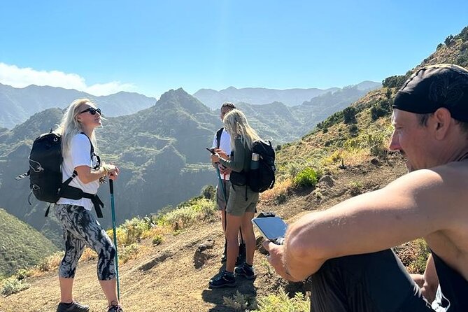 Tenerife: Hiking Tour in Anaga Mountains and Enchanted Forest - Final Climb and the 20–30 Photo Takeaway