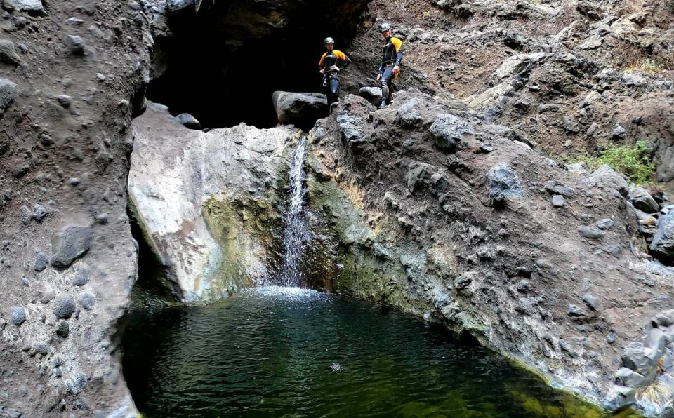 Tenerife: Los Carrizales Water Canyoning Tour - The safety briefing: how they keep jumps and rappels in the safe zone