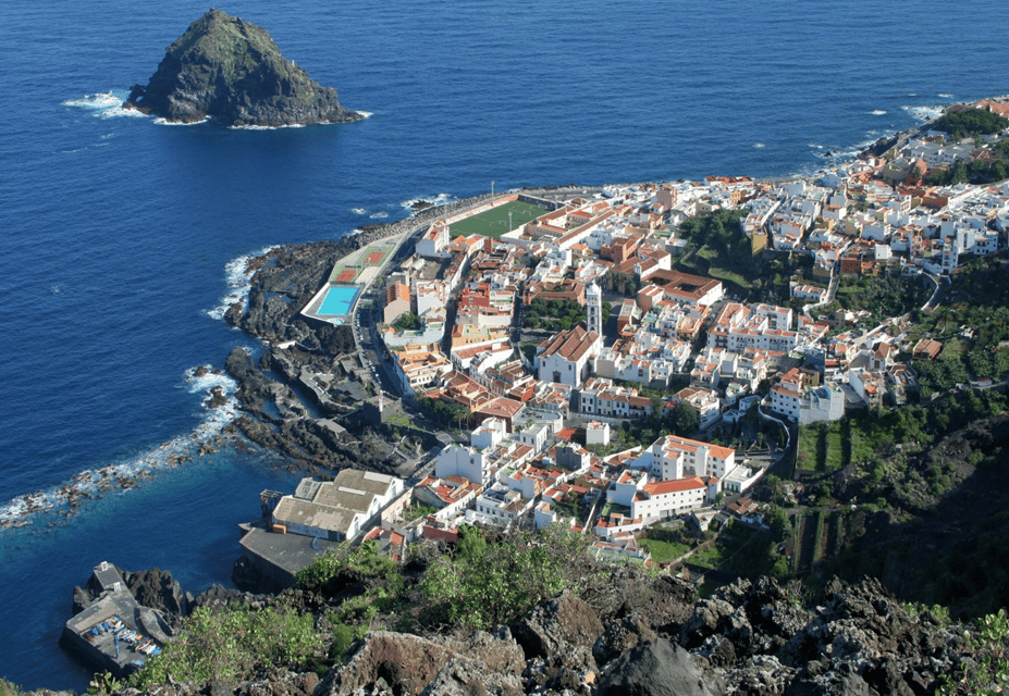 Tenerife: Private Day Tour of the Island with Hotel Pickup - Los Gigantes: panoramic cliff views that land fast
