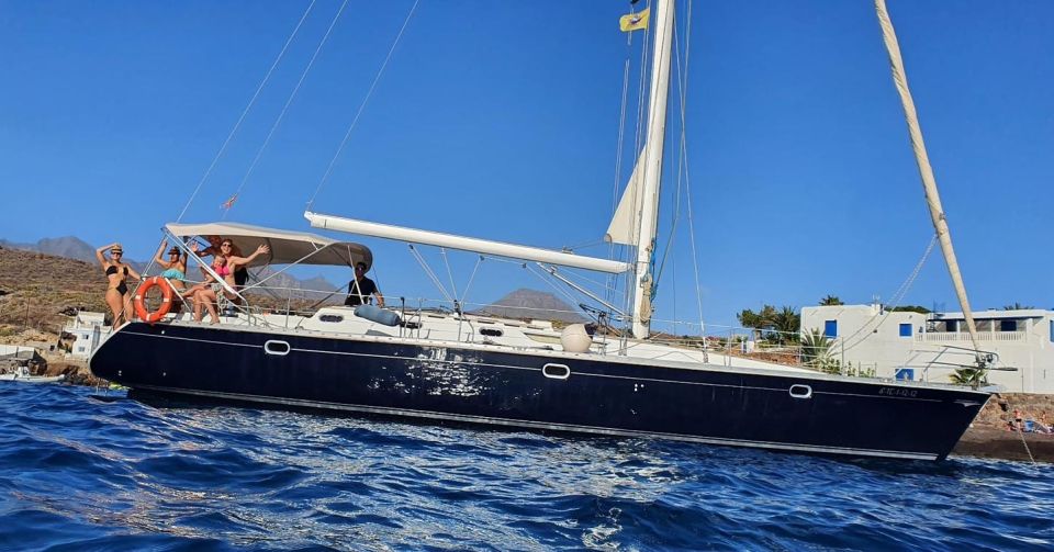 Tenerife: Sailing Excursion with Whale and Dolphin Watching - Food and drinks onboard: the value isn’t just the price