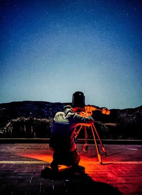 Tenerife: Teide Stargazing with an Astrophysicist - The telescope time: 20 cm (8-inch) viewing, step by step