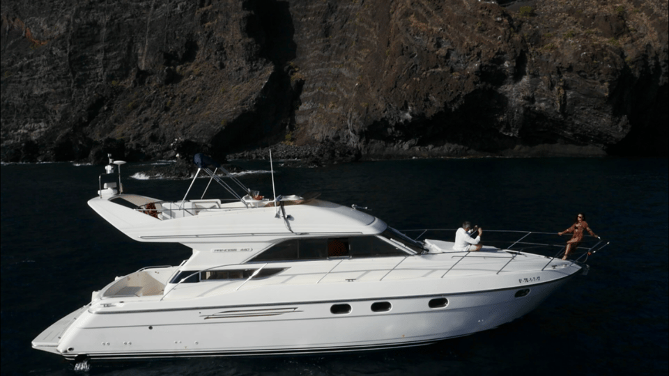Tenerife: Whales and Snorkeling Tour on a Luxury Yacht - Key highlights at a glance