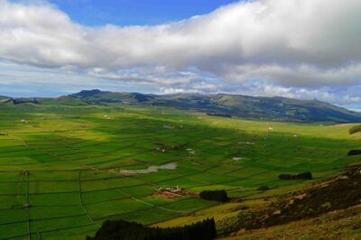 Terceira Island: Caves and Craters Tour - Serra do Cume: Kicking Off at the Biggest Crater