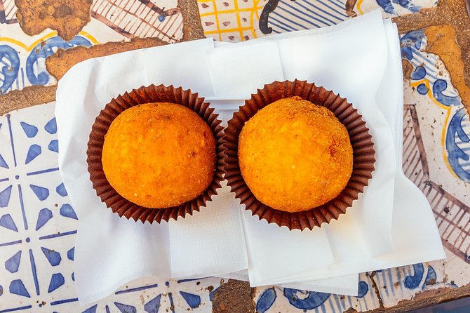 The 10 Tastings of Palermo With Locals: Private Food Tour - Church of Sant’Agostino: 13th-century Palermo in a 20-minute pause