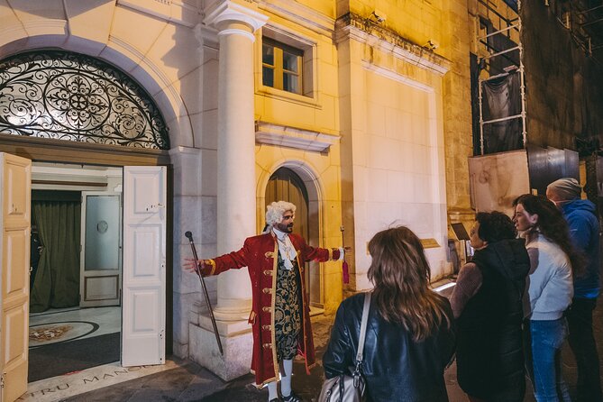 The Grand Tour of Teatru Manoel - Guide Style: Monsieur Baroque and Jeremy’s Role in Making It Stick