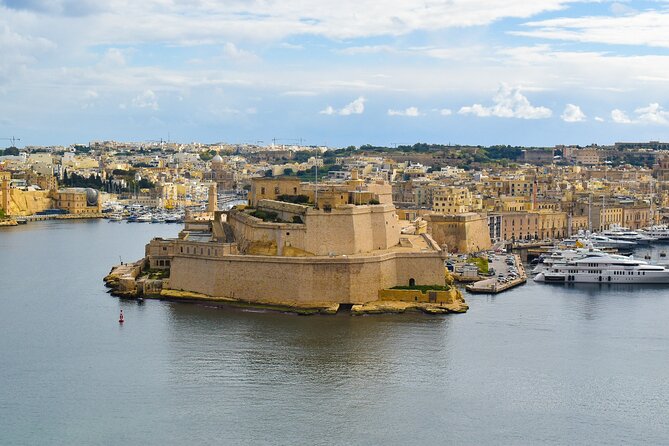 The Grand Tour of Valletta - Merchant Street Market: auberges, buildings, and the stories behind them