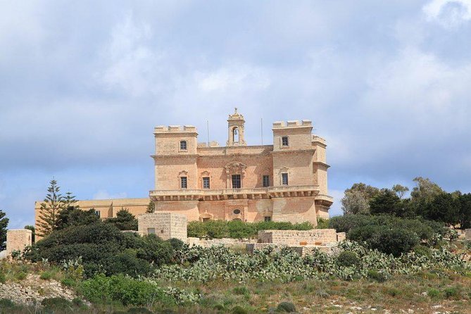 The Malta Experience Private Tour - Discover Malta - Meeting point in Attard and pickup rules that prevent day-of chaos