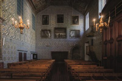 The Mysteries of Funchal Walking Tour - Stop 1: Holy Trinity Church and why it still matters