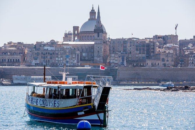 The Traditional Harbour Cruise - The Onboard Story: Commentary That Reaches Back to 1565