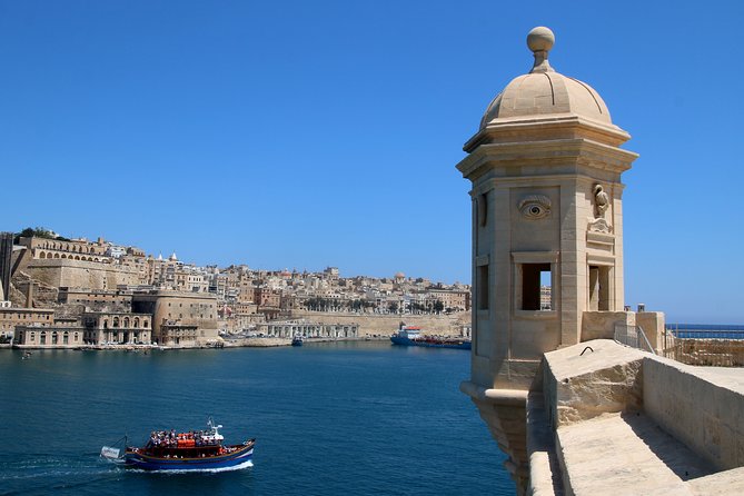 The Traditional Harbour Cruise - Price and Value: Is $24.10 a Good Deal?