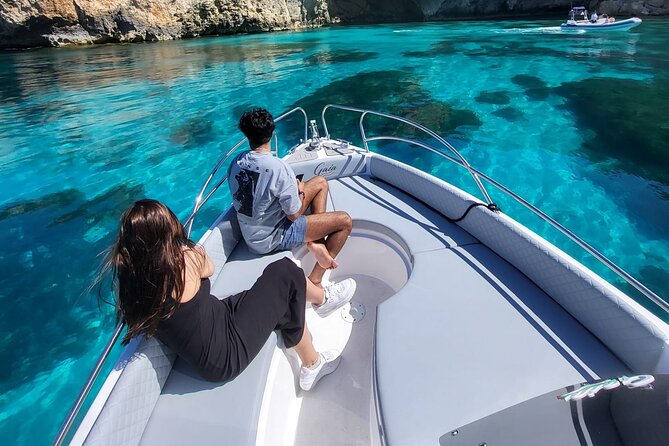 Tour in Malta Boat Charter to Comino and Gozoand Blue Lagoon - Cominotto Beach and Cominotto Reef: movie scenery plus a cave-side swim