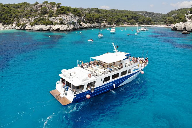 Tour of the beaches of southern Menorca with paella included - Menorca’s south coast, from deck level