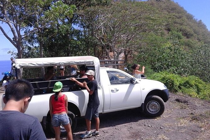 TOUR Safari 4X4 - Magic Mountain Lookout: Why the Road Matters