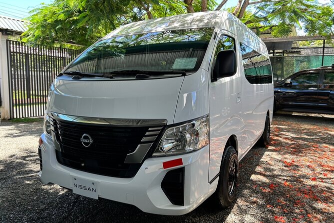 Transfer from Manuel Antonio to SJO Airport and surroundings - Pickup in Manuel Antonio: door-to-door clarity that saves time