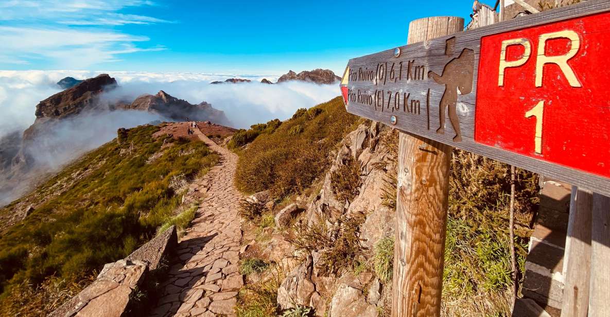 Transfer from Pico do Areeiro to Achada do Teixeira - Key highlights