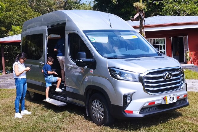 Transportation from La Fortuna to Tamarindo Beach - Price and value: $325 per group can be a smart trade