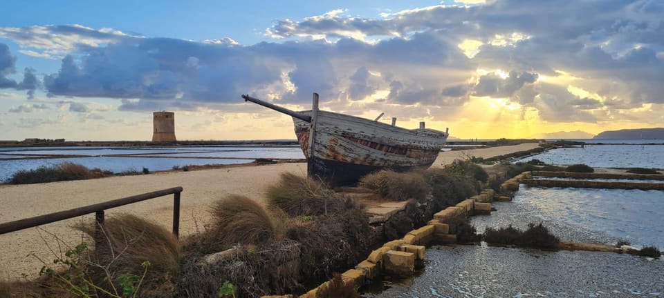 Trapani: Salt Pans Sunset Tour and Flamingo Way - Sunset on the Mediterranean: How to Nail the Final Photos