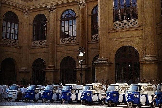 Tuk tuk ride, ape car - From Teatro Massimo to Teatro Politeama: two stages of Palermo
