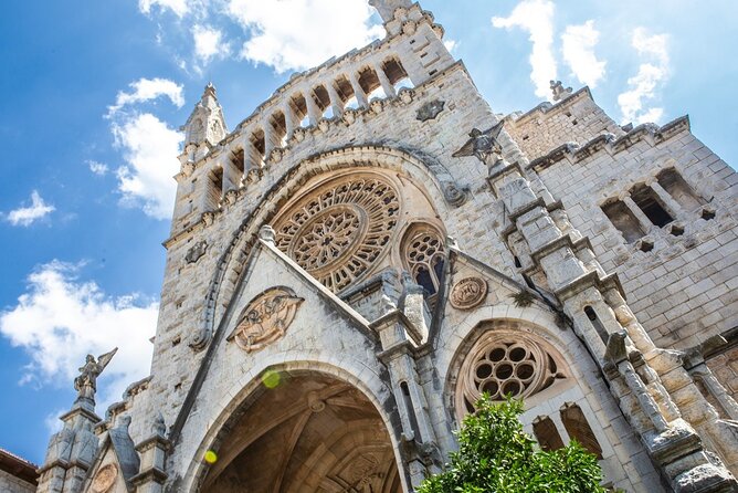 Valldemosa and Valley of Soller Tour in Mallorca - Guide quality is the real product here