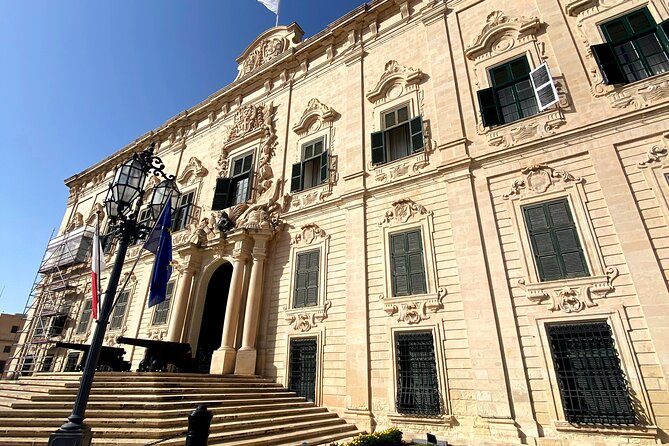 Valletta Private Walking Tour - Knights of St John icons: St John’s Co-Cathedral and Grandmaster’s Palace