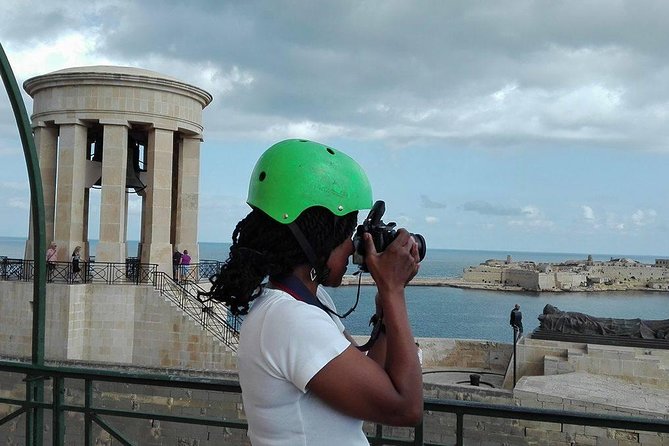 Valletta Segway Tour and The Malta Experience - Stop 3: Pjazza Teatru Rjal and the comeback of a damaged theatre