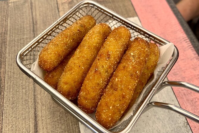 Vegan Street Food Tour - Cannoli at MOON, or crostata at Viola Bakery: sweet choices that fit your day